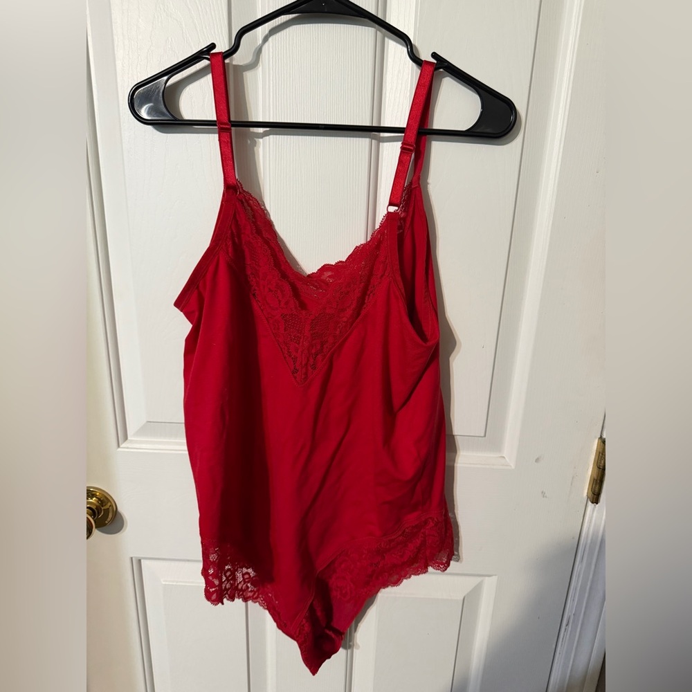 Red Lace-Trim Bodysuit - Picture 2 of 3